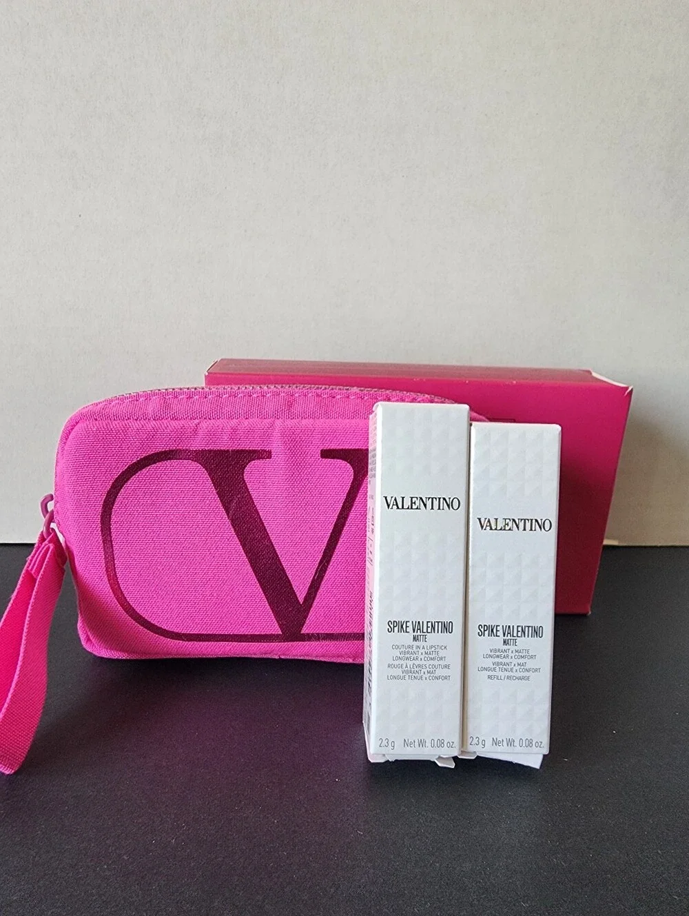 ✨️NIB✨️ Valentino Spike Valentino Lipstick & Pouch Set, Spike A Pose - Picture 4 of 8